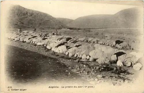 Algerie - La priere -440794