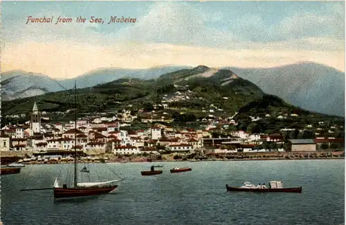 Madeira - Funchal from the sea -441558