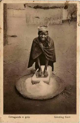 Angola - Grinding Corn -443078