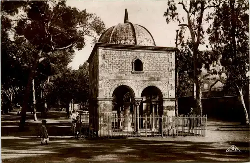 Alger, Jardin Marengo, Le Tombeau de la Reine -362202