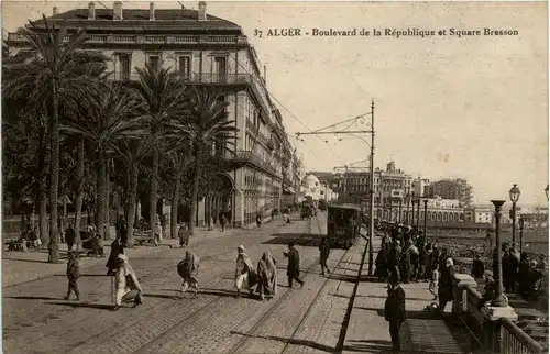Alger, Boulevard de la Republique et Square Bresson -362192