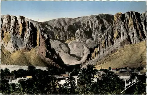 Le Sud, Oasis dans les Gorges dÈl-Kantara -362106