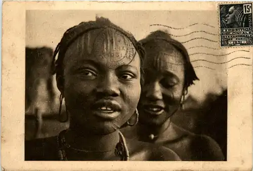 Tschad - Femmes Sara -443050
