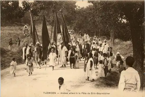 Tlemcen, Arabes allant a la Fete de Sidi-Boumedine -363412