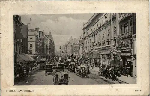 London - Piccadilly -442946