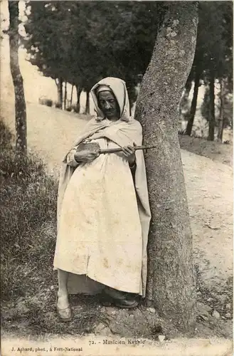 Algerien sonstige, Musicien Kabyle -363726
