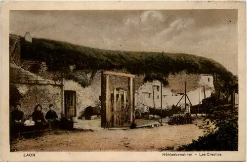 Laon - Höhlenbewohner -70400