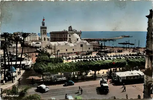 Alger, Place du Gouvernement et la Grande Mosquee -361854