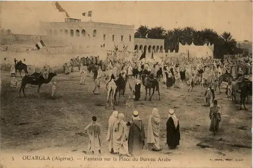 Ouargla - Fantasia sur la place du Bureau Arabe -363596