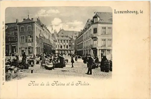 Luxembourg - Rue de la Reine et le Palais -444824