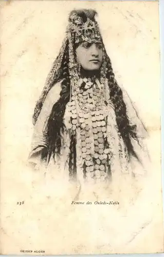 Algerien sonstige, Femme des Ouleds-Nails -363724