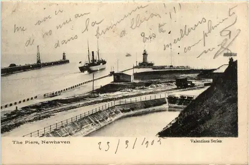 Newhaven - The Piers -445154