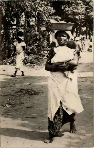 Congo - Type de Femme Indigene -445614
