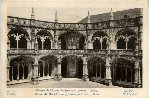 Lisboa - Claustros do Mosteiro -444130