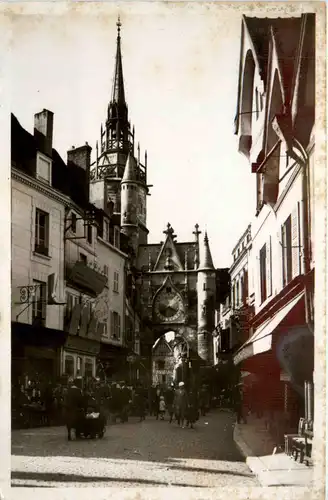 Auxerre - Tour de l Horologe -447326