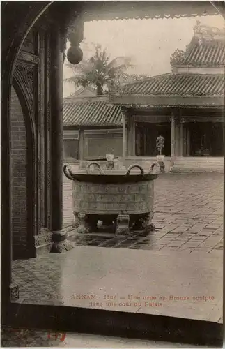 Annam - Hue - Urne en Bronze -446030