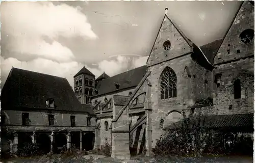 Souvigny (Allier), Le Cloitre et la Basilique -363858