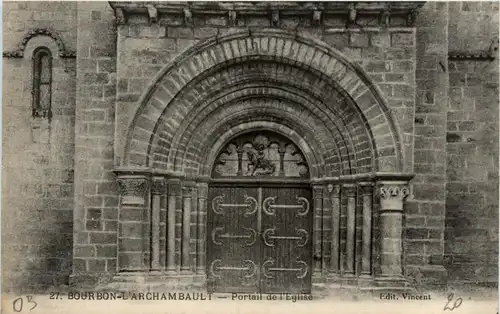 Bourbon-LÀrchambault - Portail de lÈglise -364228