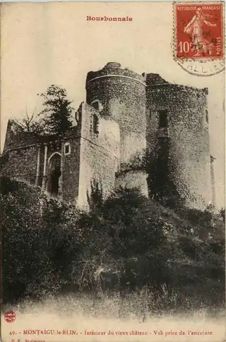 Montaigu le Blin, Interieur du vieux chateau -364138