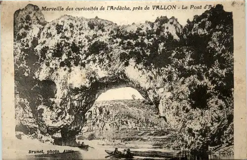 La Merveille des curiosites de LÀrdeche, pres de Vallon - Le Pont dÀrc -364728