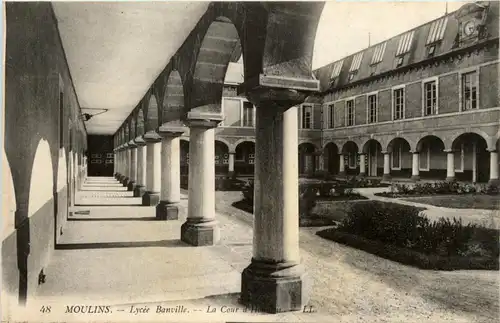 Moulins, Lycee Banville -364006