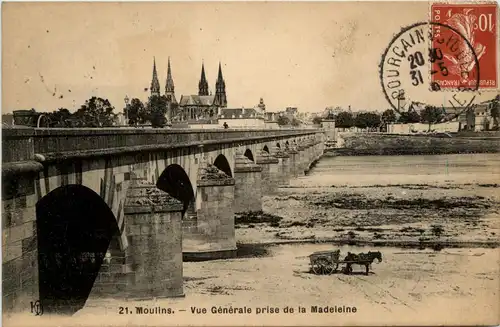 Moulins, Vue Generale prise de la Madeleine -364046