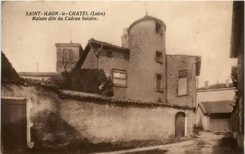 Saint-Haon-le-Chatel, Maison dite du Cadran Solaire -365468
