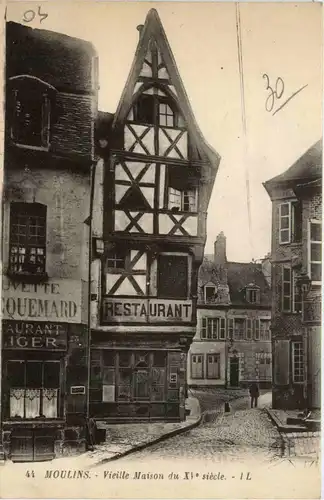 Moulins, Vieille Maison du XI siecle -363984