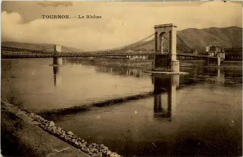 Tournon, Le Rhone -364742