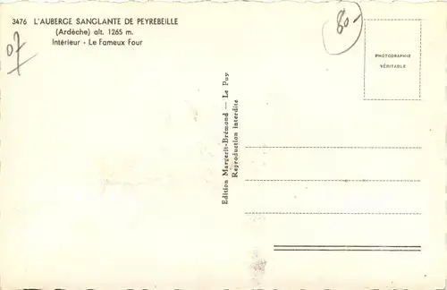 LÀuberge Sanglante de peyrebeille, Interieur - Le Fameax Four -364842