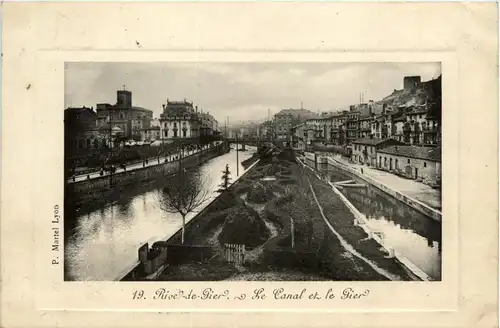 Rive de Pier, Le Canal et le Pier -365828