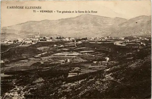 LÀrdeche illustree - Vernoux - Vue generale et le Serre de la Roue -364726