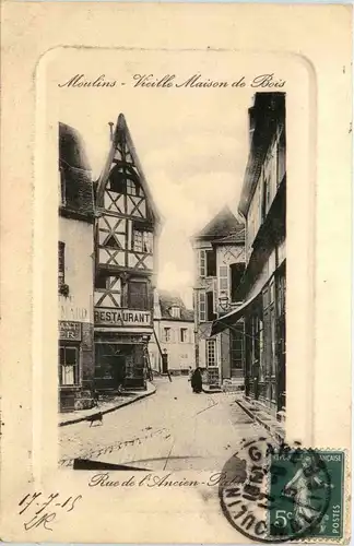 Moulins, Vieille Maison de Bois -364444