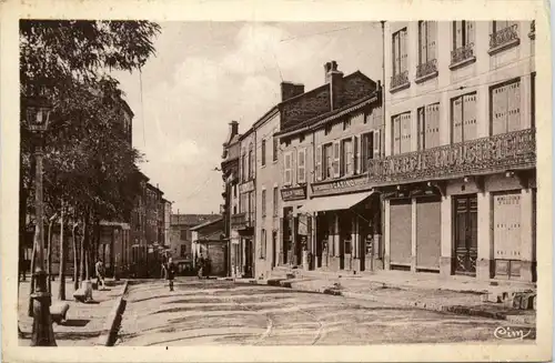 Chazelles-sur-Lyon, Place poterne et rue lafond -366032