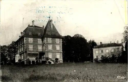 St-Denis-de Cabanne, Chateau de la Durie -365542