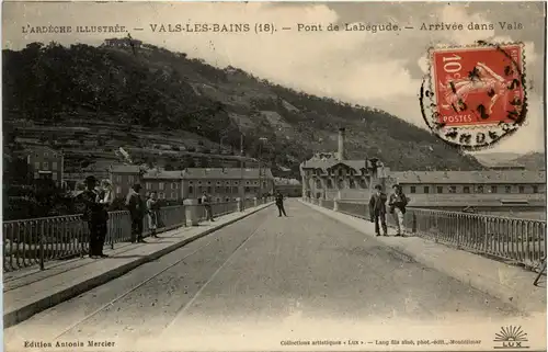 Vals-les-Bains, Pont de Labegude, Arrivee dans Vals -364984
