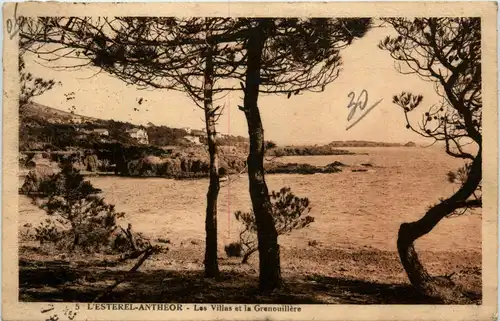 LÈsterel-Antheor, Les Villas et la Grenouillere -366302