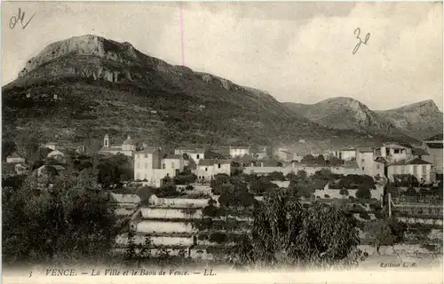 Vence, La Ville et le Baou de Vence -366868