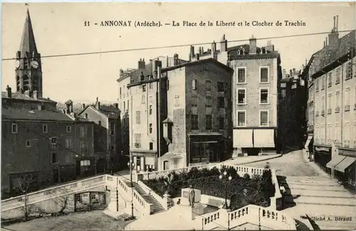 Annonay, La Place de la liberte et le Clocher de Trachin -365020