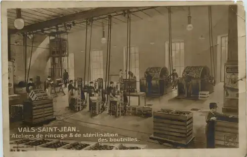 Val-Saint-jean, Ateliers de rincage & de sterilisation des bouteilles -365040