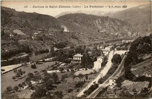 Evirons de Saint Etienne, Le Pertuiset -365100