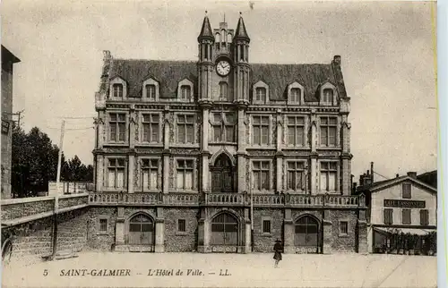Saint-Galmier, d l`Hotel de Ville -365540