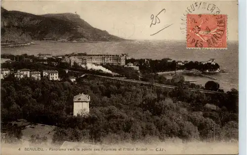 Beaulieu sur Mer, Panorama vers la pointe des Fourmies et l`Hotel Bristo -367174