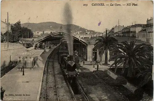 Cannes, La Gare -367772