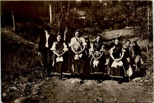 Hungary - Bauernmädchen -449296