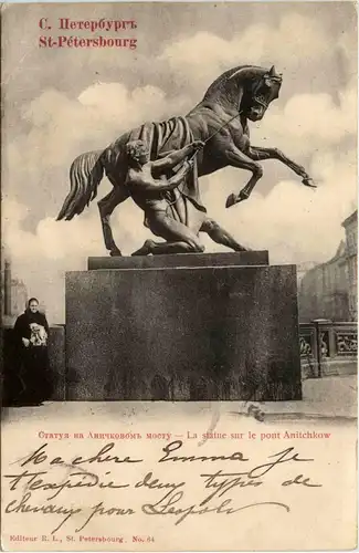 St-Petersbourg - Statue sur le pont Anitchkow -449512