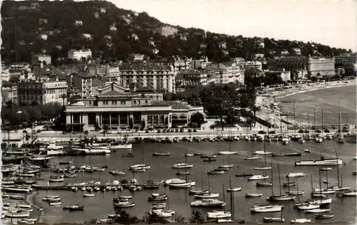 Cannes, Le Port et le Casino -367110