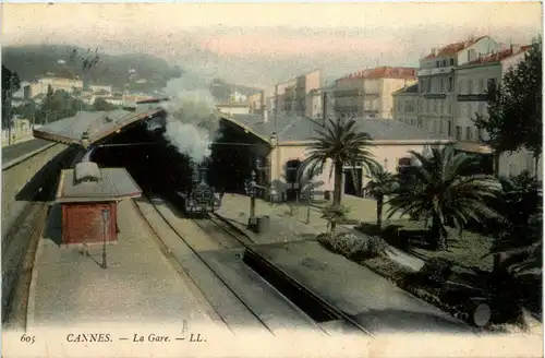 Cannes, La Gare -367770
