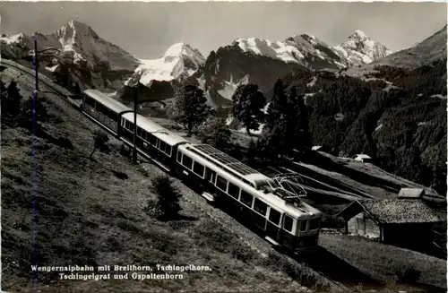 Wengernalpbahn mit Breithorn -453080