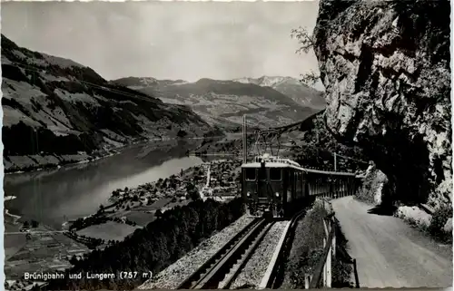 Brünigbahn und Lungern -452736